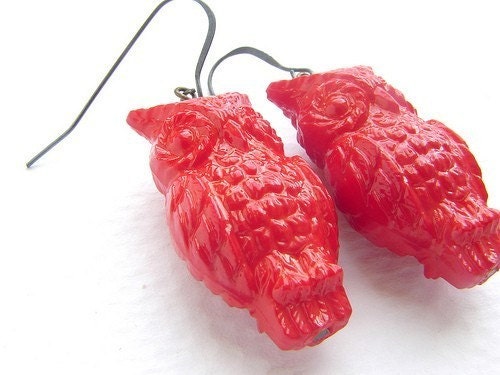 Red Owl Earrings - vintage Lucite owls in red, red dangle earrings