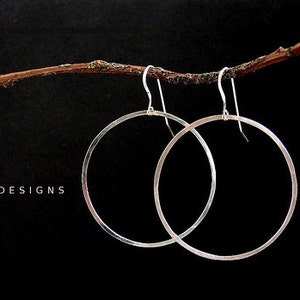 Large Silver Hoop earrings, simple Hoop everyday sterling silver earrings - hammered sterling silver hoops