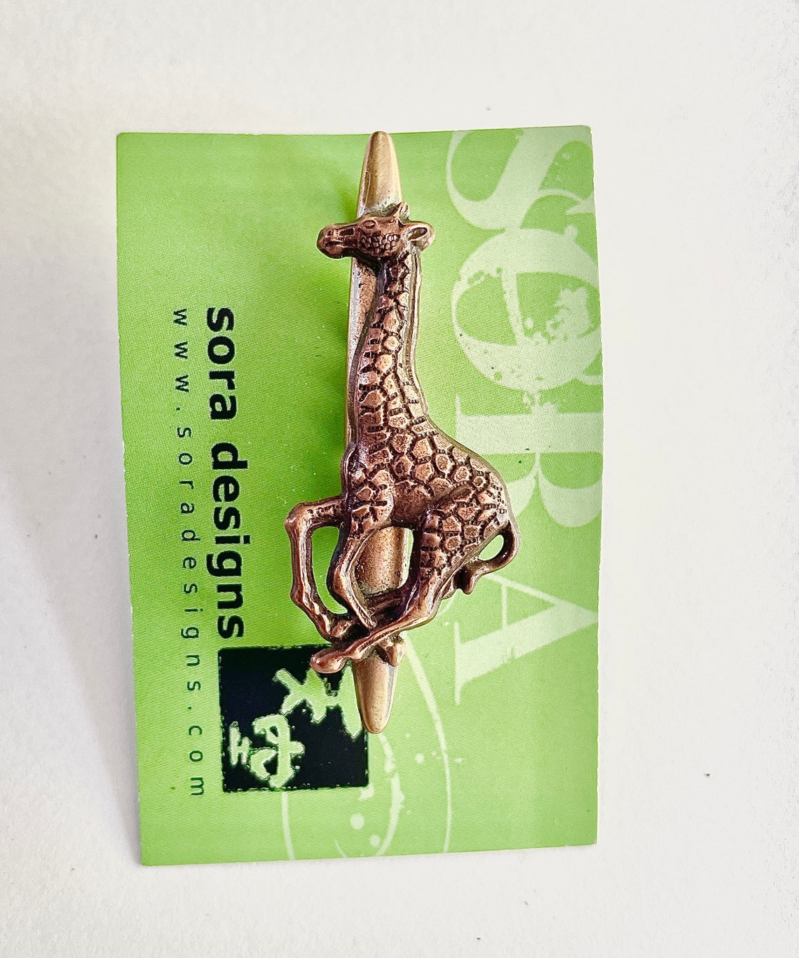 Giraffe Brooch Vintage Giraffe Pin Giraffe Totem Giraffe Etsy