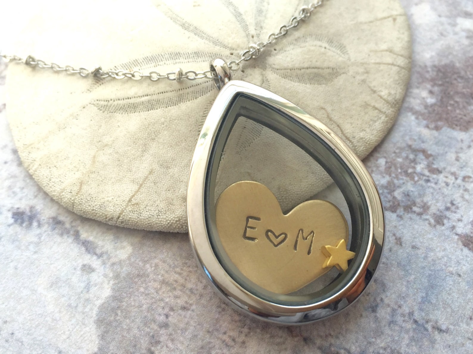 Custom Name Locket Personalized Locket Necklace Heart Etsy