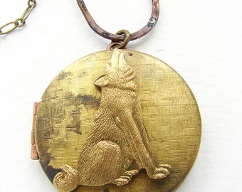 Wolf Locket Necklace, vintage locket long necklace, animal locket pendant, long necklace, howling wolf necklace