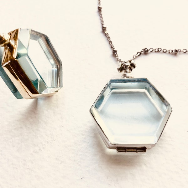 Hexagon glass locket necklace, personalized locket necklace, heirloom beveled glass locket necklace, memorial locket, memory locket