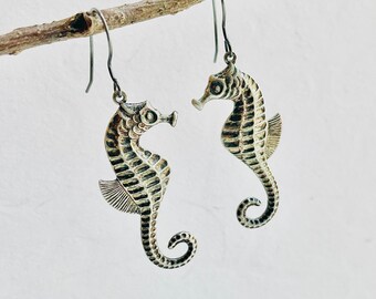 Seahorse dangle earrings, drop earrings, seahorse couple earrings metal seahorse dangle earrings