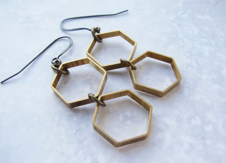 Vintage Honeycomb necklace hexagon necklace, modern geometric necklace, simple everyday necklace image 5