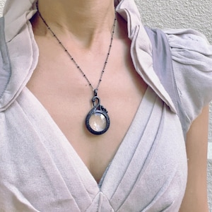 Keeper of the Lost Cities Black Swan pendant, Black Swan magnifying glass necklace, black swan monocle pendant, Black Swan Necklace image 9