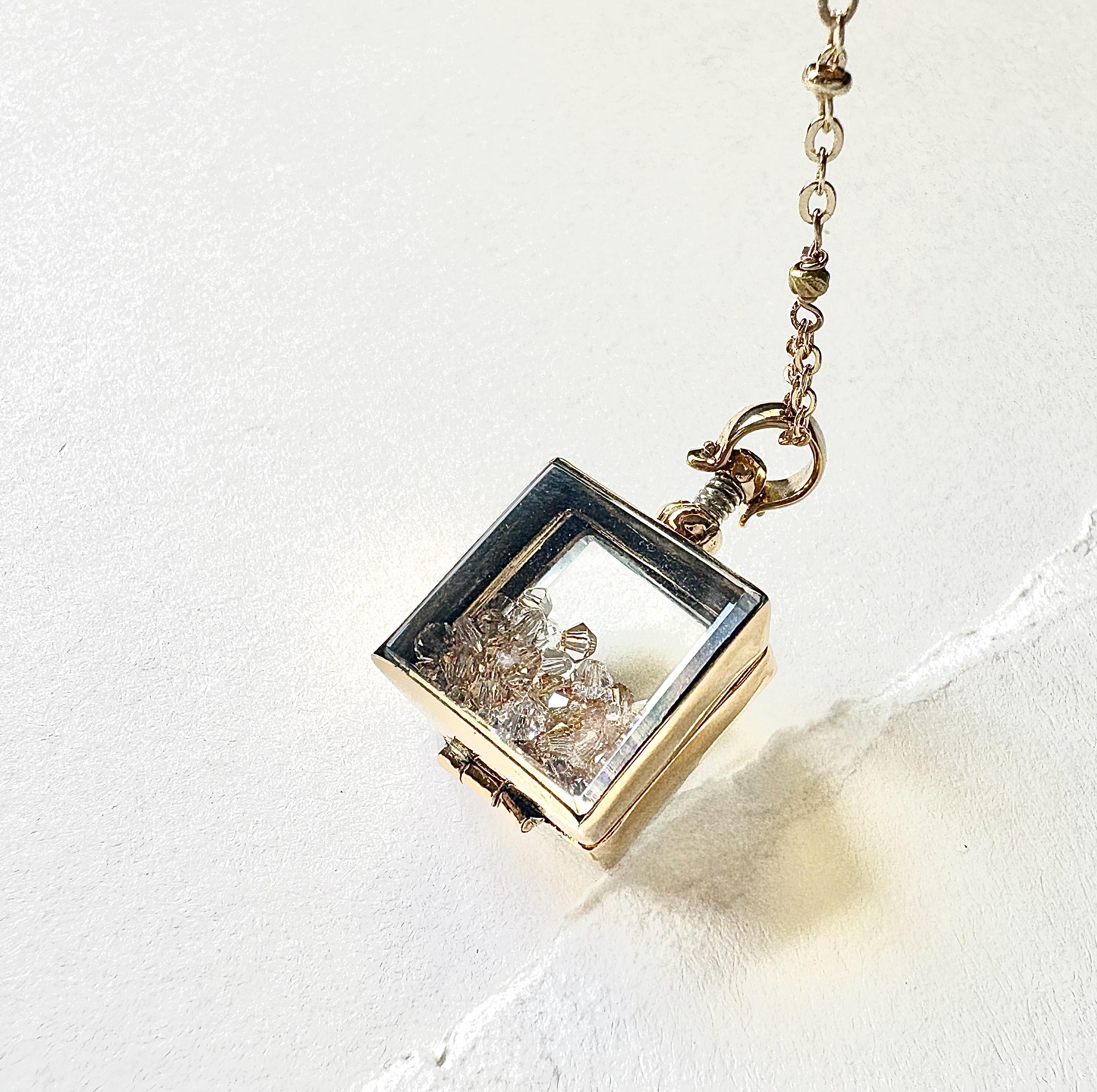 14k Floating Locket