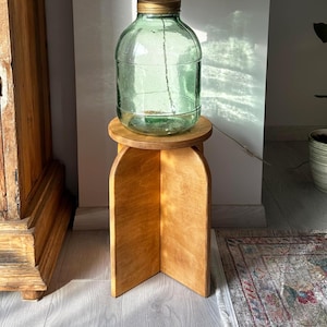Teak Sperrholz Hocker, minimalistisches Knock-Down-Design, einfache Montage, moderner Beistelltisch oder skandinavischer Blumenständer