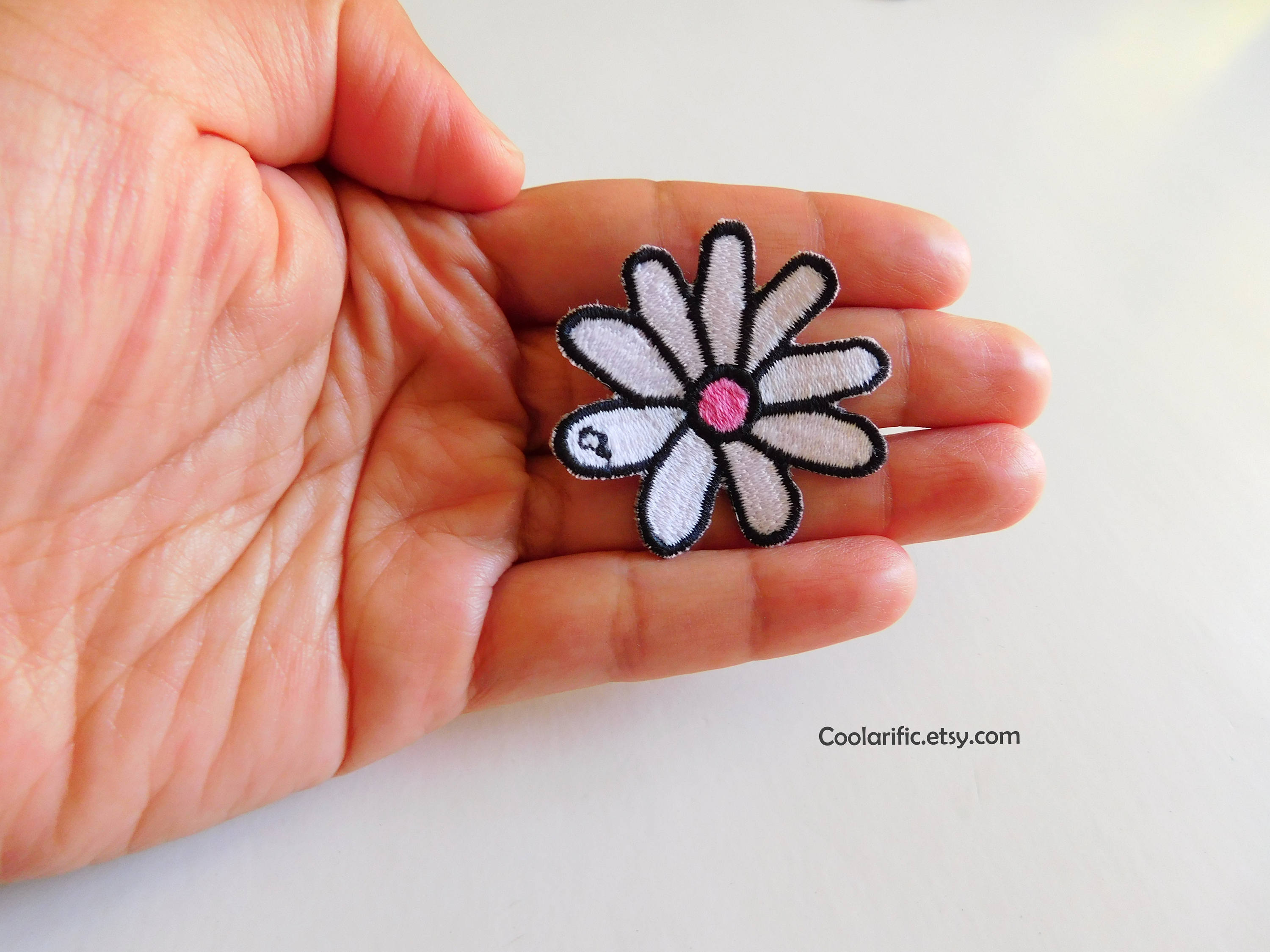 White Flower Sticker Patch: Embroidered Applique, DIY Craft - Etsy