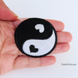 Yin Yang Sticker Patch Black and White Embroidered Applique DIY Craft Supply Yinyang Heart Decorative Accessories Chinese Symbol Sticker