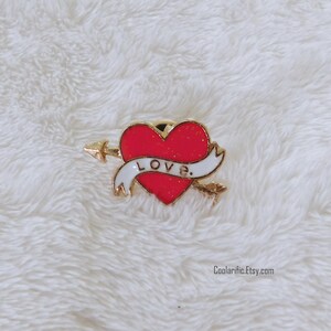Love Heart Enamel Pin Cute Accessories for Valentine Gift Idea