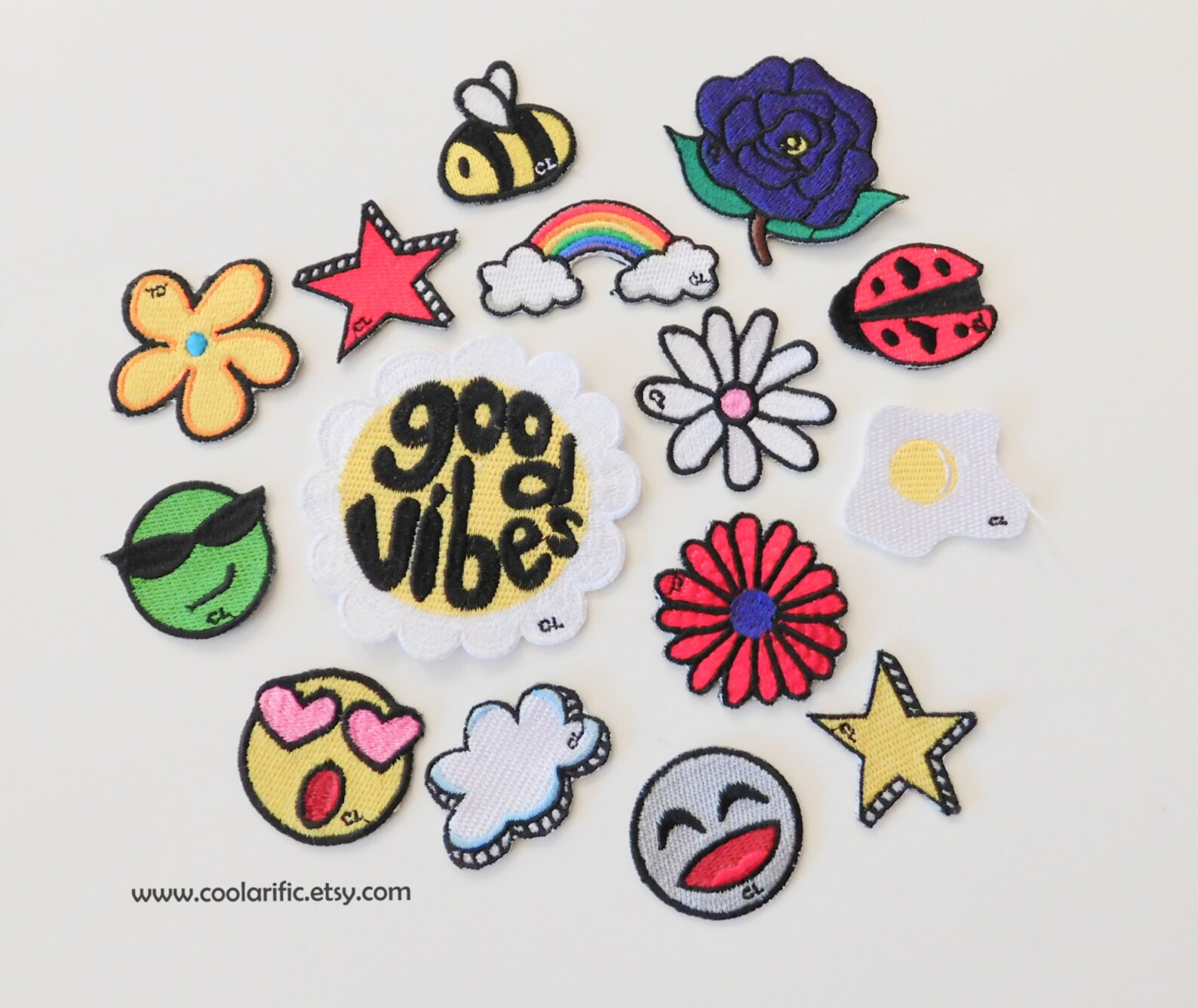 White Flower Sticker Patch: Embroidered Applique, DIY Craft - Etsy