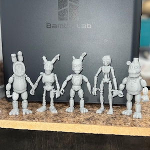 Paquete de 5 figuras de Scraptrap, BurnTrap, Withered Bonnie, Withered Freddy y The Mimic FNAF