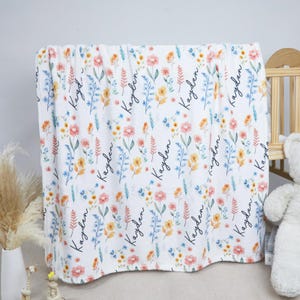 Personalized Wildflower Baby Blanket, Custom Baby Name Blanket, Newborn Girl Nursery Decor, Newborn Swaddle, Gift for Baby，Hospital Blanket