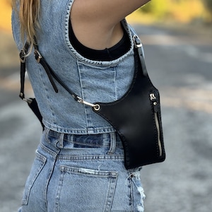 Bolso bandolera de cuero para mujer, bolso de viaje para festivales, chaleco de cuero negro.