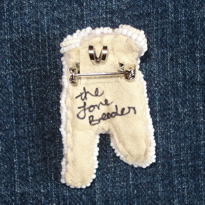 ENGLISH BULLDOG beaded dog keepsake pin pendant/ Ready to ship image 5