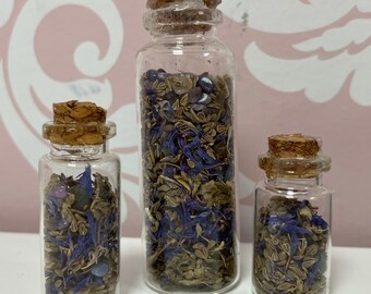 Custom Intuition Spell Jar | Labradorite + Mugwort + Butterfly Pea Flower for Clarity & Spiritual Insight