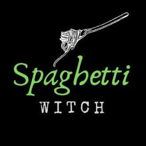 Set Di 6 Paia Di Orecchini A Forma Di Coltello Insanguinato – Acrilico E Lega – Accessori Horror Per Halloween - 2