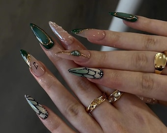 Butterfly Wing Press On Nails, Green Emerald West Empress Nails Art, Nature Inspired Fake Nails, Luxury Handmade Nails, Custom Nails