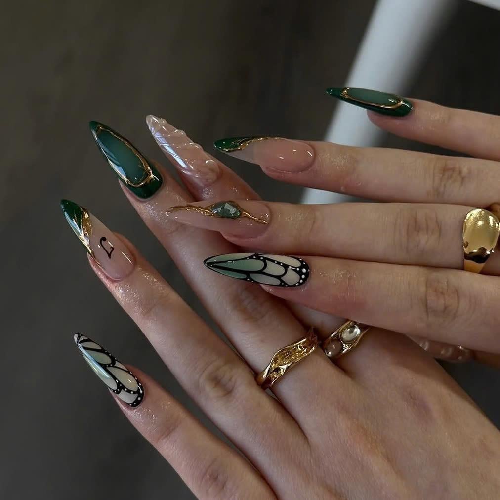 Emerald Green Nails with 3D Magic