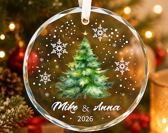 Personalisierter Weihnachtsschmuck für Paare, Glas-Erinnerungsstück mit Namen und Jahreszahl, Geschenk zum ersten Weihnachtsfest für Ehepaare, Hochzeitsgeschenk
