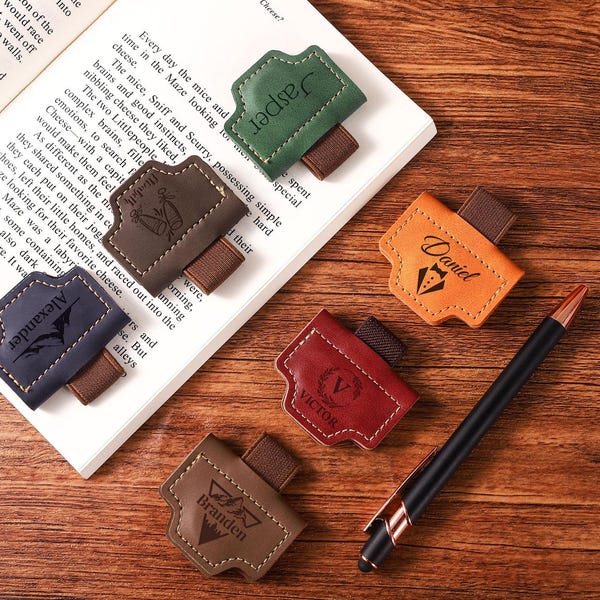 Marcapáginas magnético de cuero con clip para bolígrafo, marcapáginas con monograma personalizado, regalos para amantes de la lectura, clips para libros grabados con láser, regalos para padrinos de boda