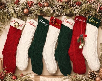 Personalisierte, bestickte Weihnachtsstrümpfe für 2026, Weihnachtsstrümpfe mit individuellem Familiennamen, Weihnachtsgeschenke, Weihnachtsdekoration für Zuhause