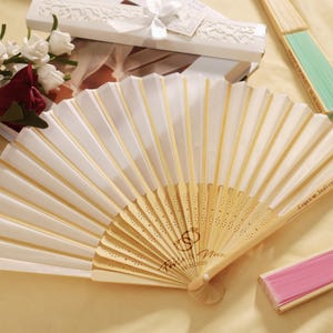Personalized Wooden Wedding Hand Fan with Gift Box, Wedding Fan Bulk, Summer Beach Fan, Handheld Fan, Guest Favour, Baby Shower Gift 9 Color