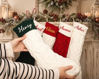 Personalisierte, bestickte Weihnachtsstrümpfe für 2026, Weihnachtsstrümpfe mit individuellem Familiennamen, Weihnachtsgeschenke, Weihnachtsdekoration für Zuhause