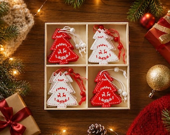 Weihnachtsbaumschmuck-Set aus Holz, verpackte Christbaumkugeln, Weihnachtsmann, Rentier, Schneemann zum Aufhängen