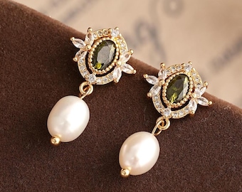 Real Freshwater Pearl Earrings with Crystal,Dainty Single Pearl Peridot Earrings,Healing Stone Earring,Earring for Women,Sage Green Earrings
