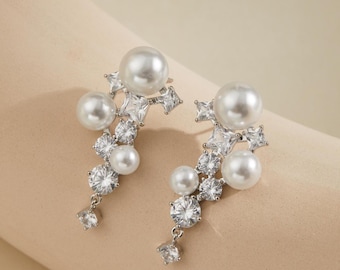 Bridal Pearl Drop Earrings, Wedding Pearl Earrings with Diamonds, Bridesmaid Silver Earrings, Earrings for Honor of Bride, Party Jewelry