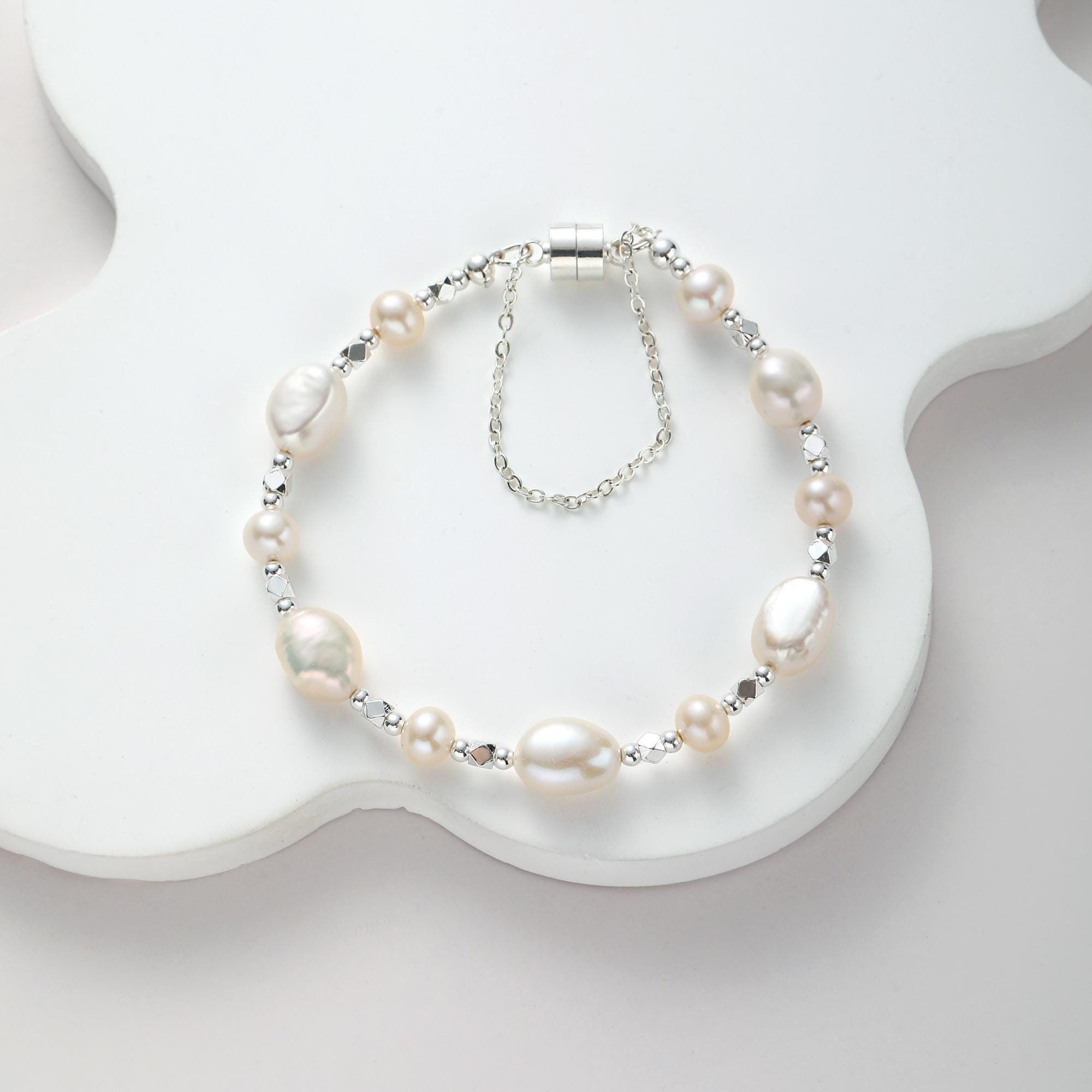 ★関税込★VINTAGE HOLLYWOOD★Basic Pearl Bracelet★ Designer fashion, Seoul-fully created | W Concept