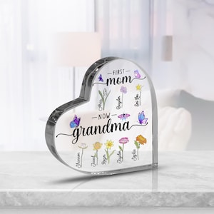 Mom and Grandma Acrylic Heart, Personalized Gift, Mothers Day Gifts, Custom Family Keepsake, Acrylic Heart Plaque, Christmas Gift