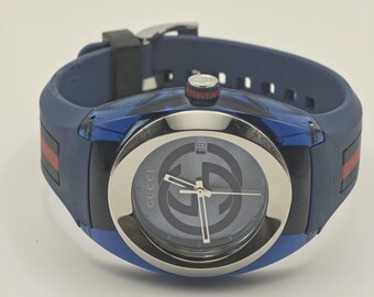 Gucci Sync 137.1 Mens Quartz Wristwatch Blue Dial Rubber Strap