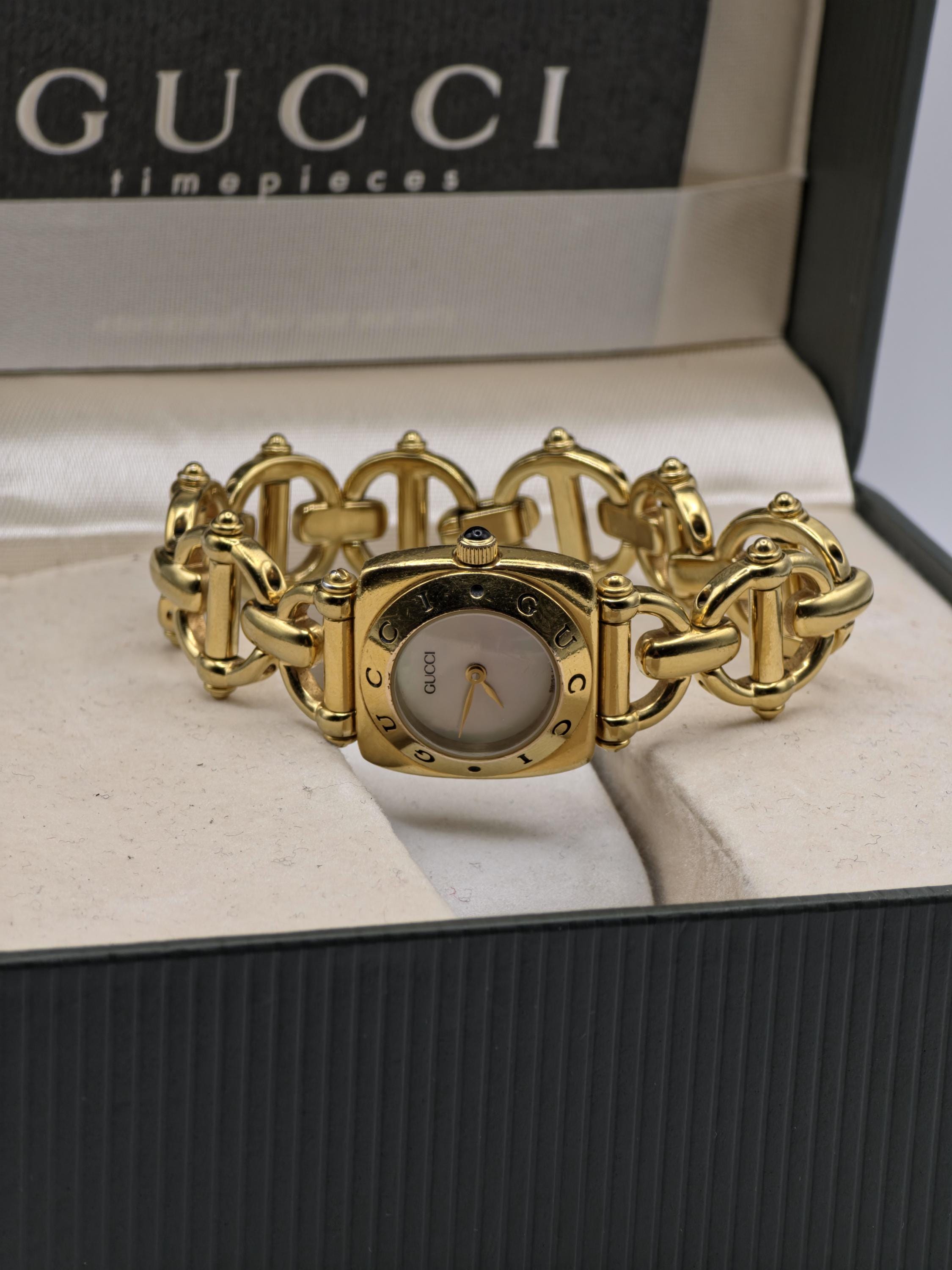 Gucci 6400L Vintage Swiss Women's Watch | Box & International