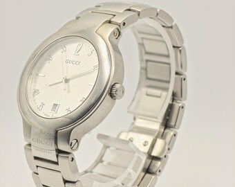Gucci 8900M Timepiece Vintage Stainless Quartz Watch Men - Box