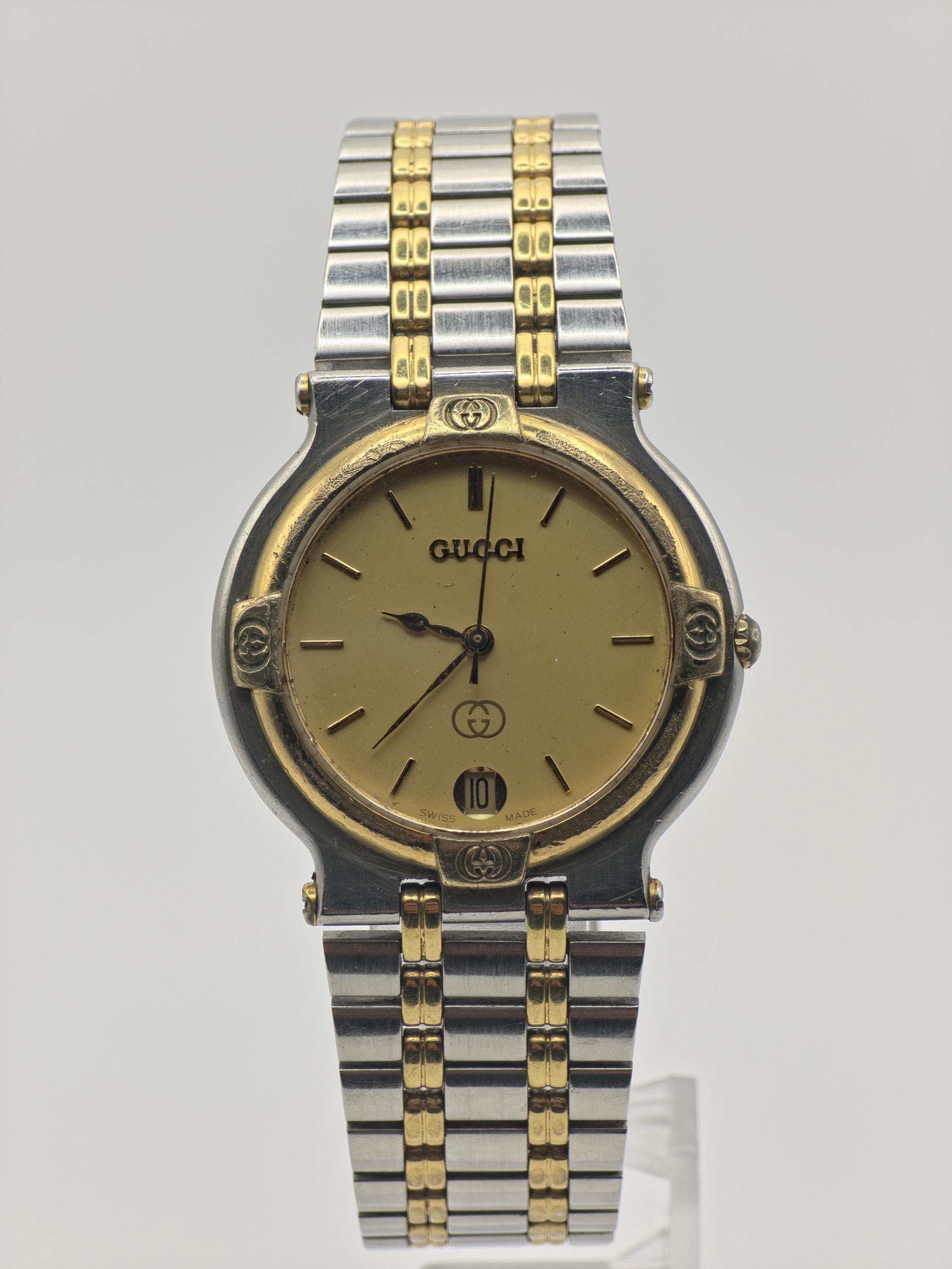 Gucci 9000M Quartz Watch Two Tone Stainless Steel Unisex Swiss