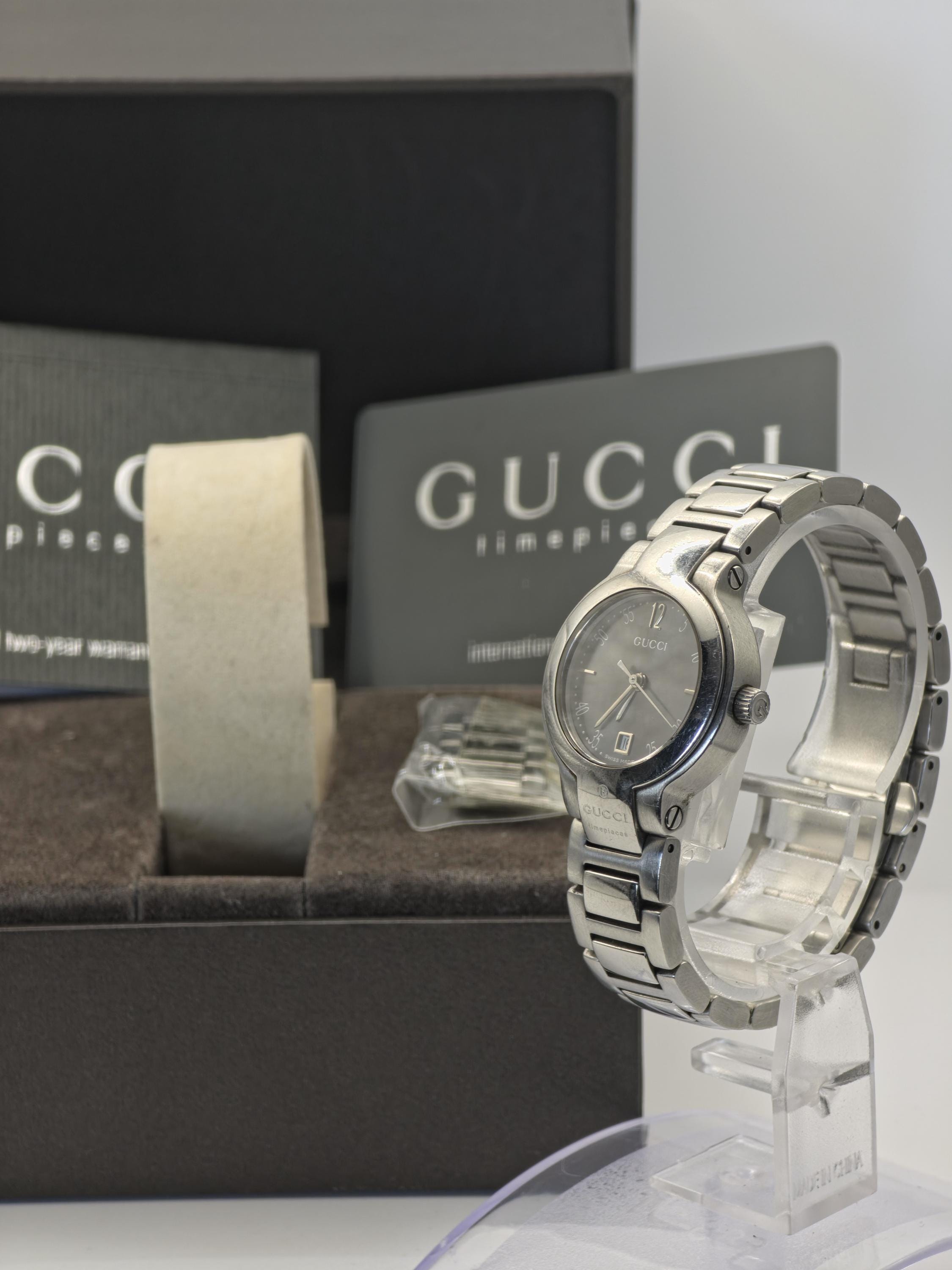 GUCCI アナログ時計 8900L シルバー Gucci 8900L Quartz Women's Watch Stainless Steel Date Box Warranty