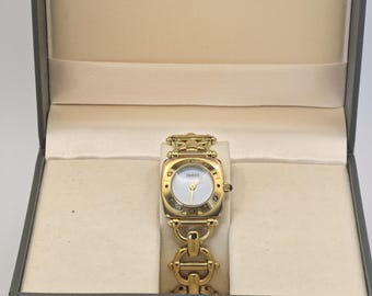 ヴィンテージ GUCCI ホースビット 6400L ホワイトダイヤル ゴールド