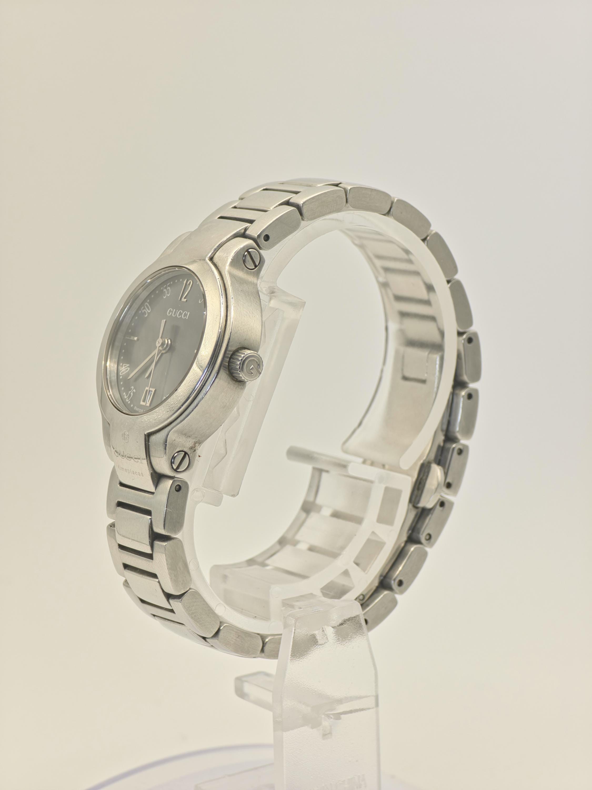 Gucci 8900L Quartz Women's Watch Stainless Steel Date Box Warranty