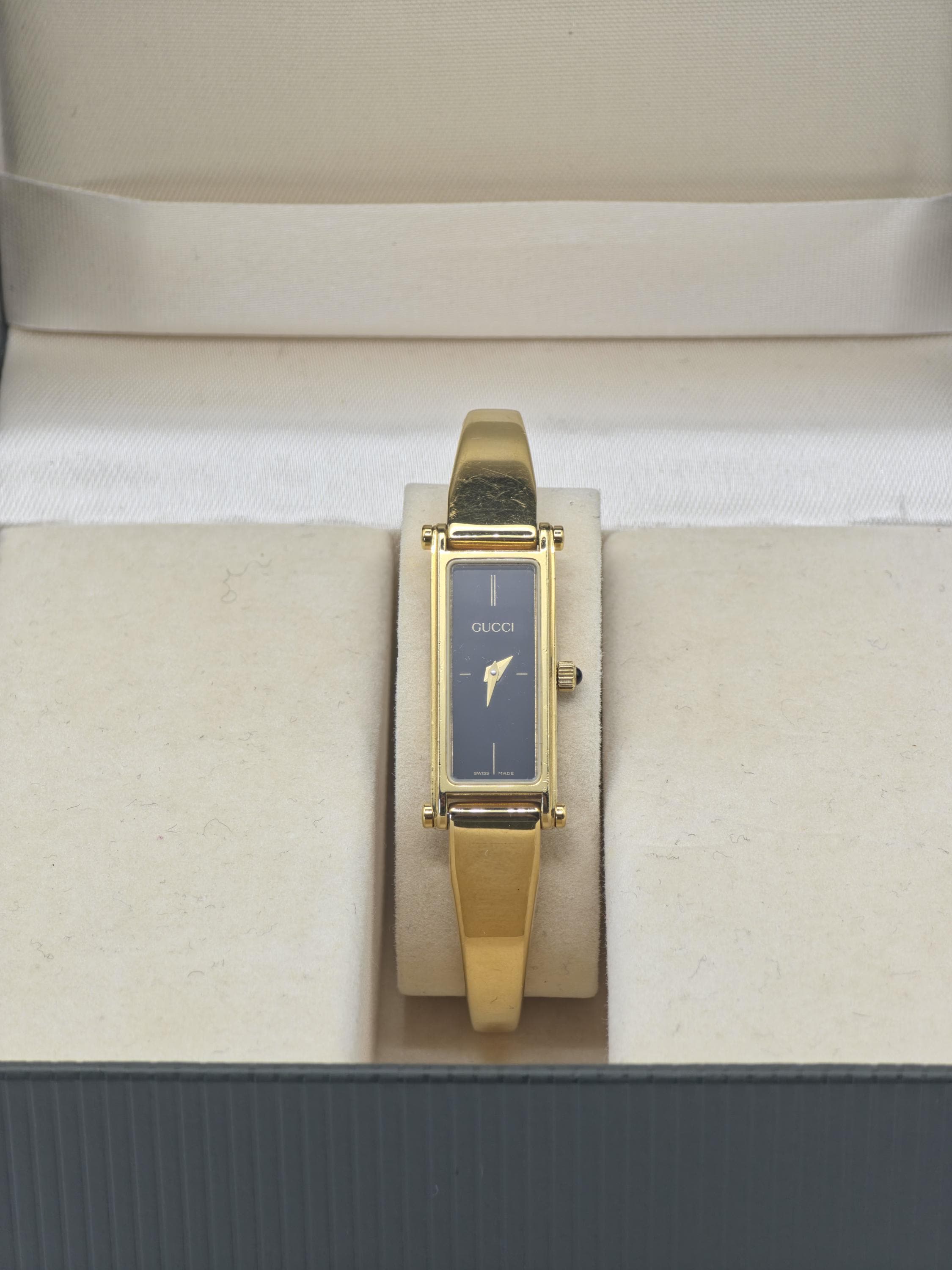 Gucci 0707/1500 15th Anniversary Gold Bangle Women's Swiss Watch