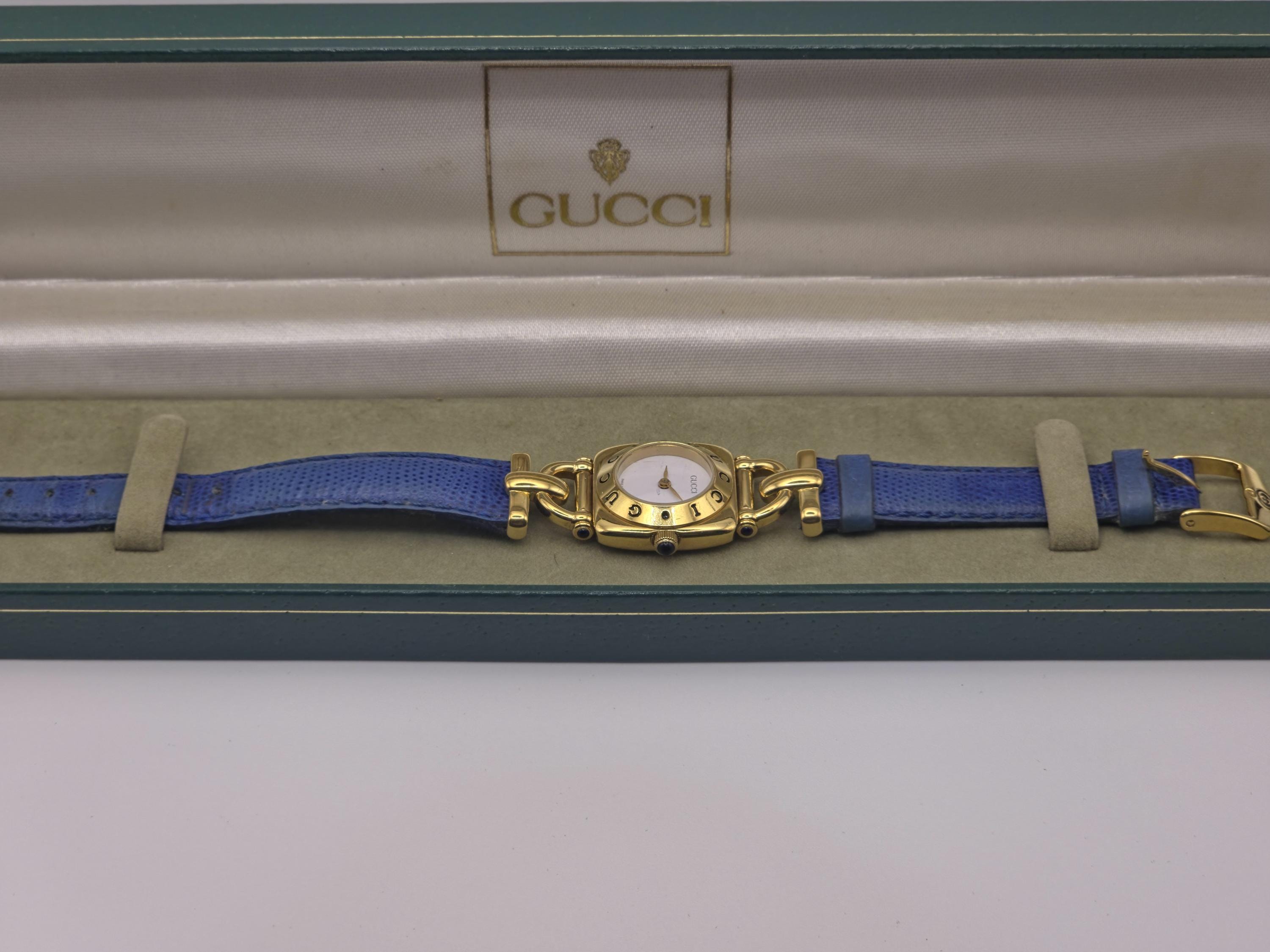 GUCCI 6300L腕時計 ゴールドカラー ネイビーベルト　OLD GUCCI Vintage Gucci 6300L Gold-tone Ladies Watch | Swiss Made Quartz