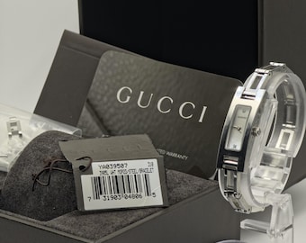 Gucci 8900L Quartz Women's Watch Stainless Steel Date Box Warranty