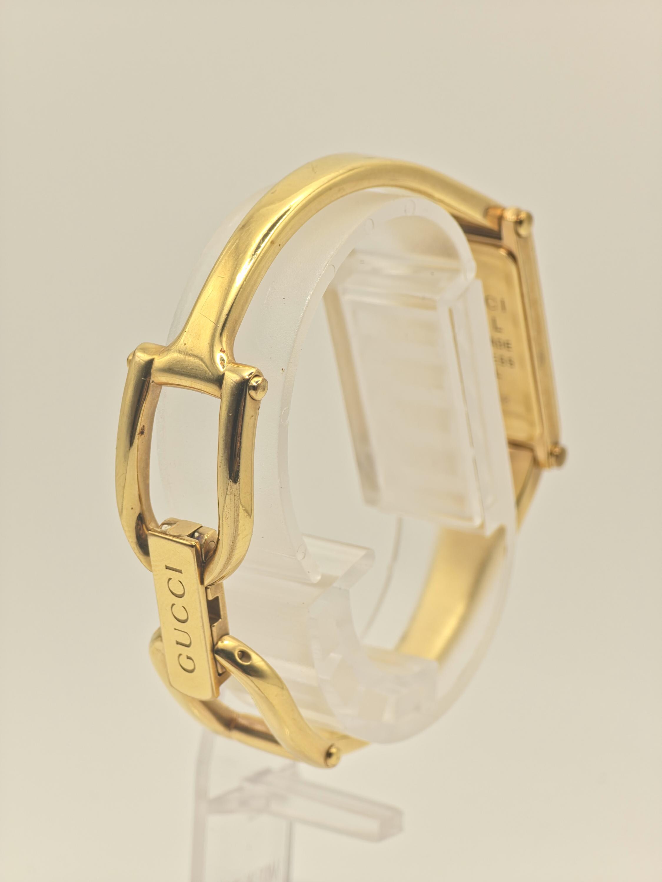 Gucci 1500L Women's Swiss Quartz Watch Gold Tone Pink GG Dial