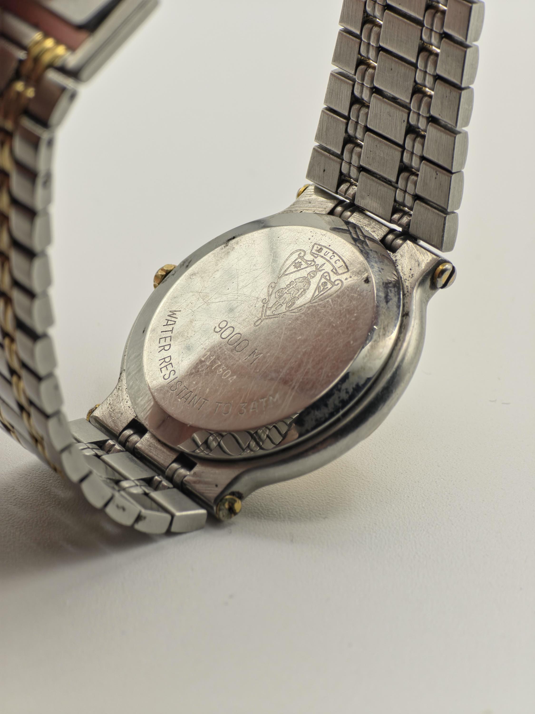 Gucci 9000M Quartz Watch Two Tone Stainless Steel Unisex Swiss