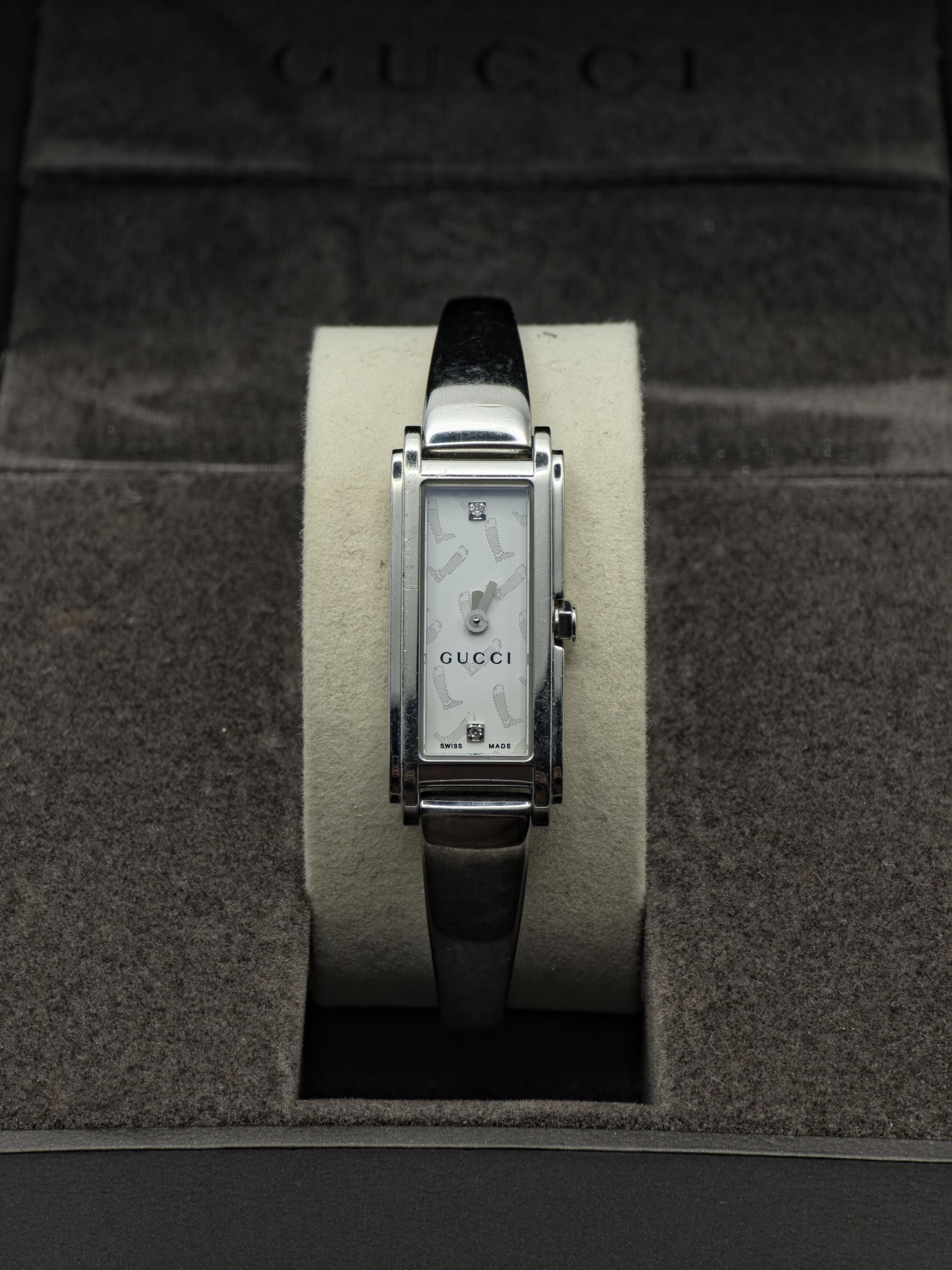 GUCCI ステンレススチール 時計 109 Gucci Women's Rectangular Watch | Model 109 | Swiss Made