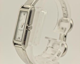 Gucci Women's Rectangular Watch | Model 109 | Swiss Made