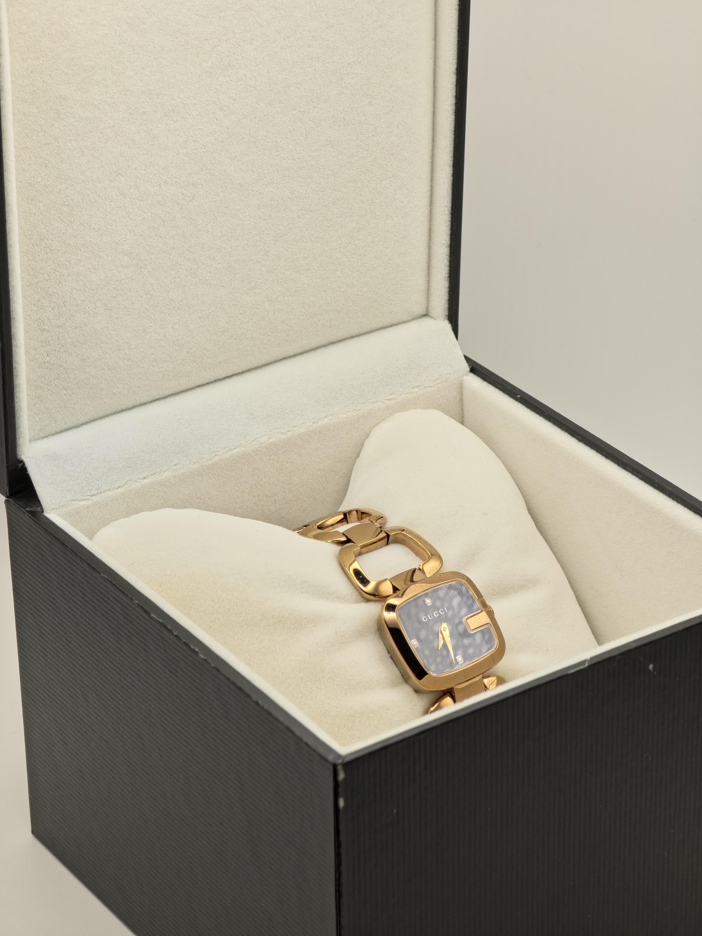 超美品◎送料込み◎箱あり◎即決OK ✴︎超希少品✴︎GUCCI レザー ブレスレット Gucci 125.5 Women Quartz Watch Vintage Copper Tone Box Only