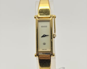 Gucci Vintage Classic 3300.2.L 18K Gold Plated Women display picture 1