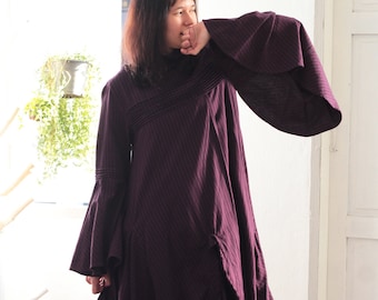 Vestido listrado elegante de manga comprida. Tamanho único, veste G e GG.